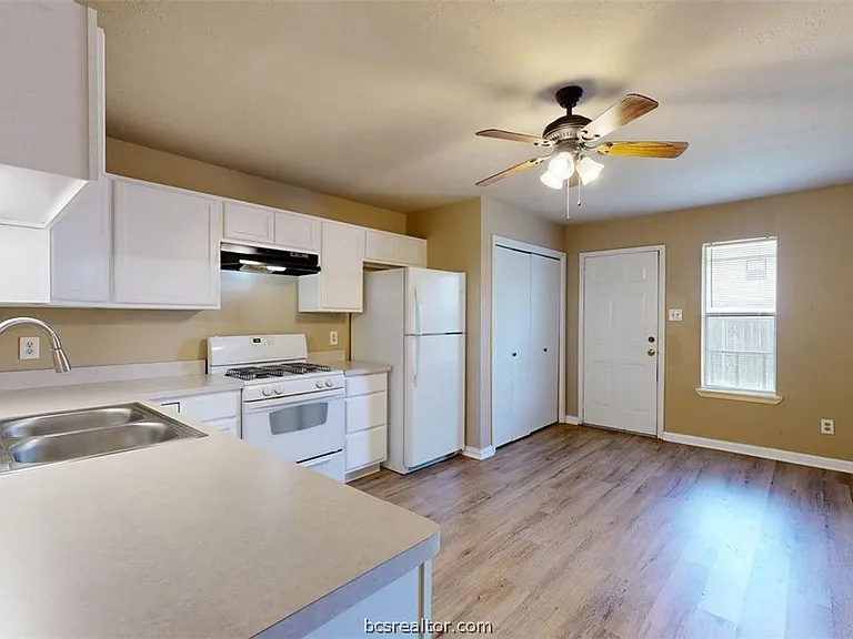 805 San Pedro Dr #B — Photo 5