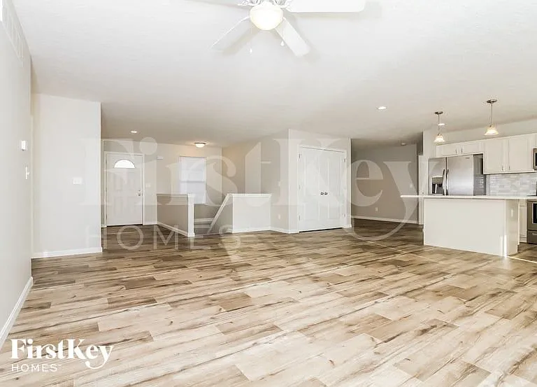 3277 Blue Springs Dr — Photo 4
