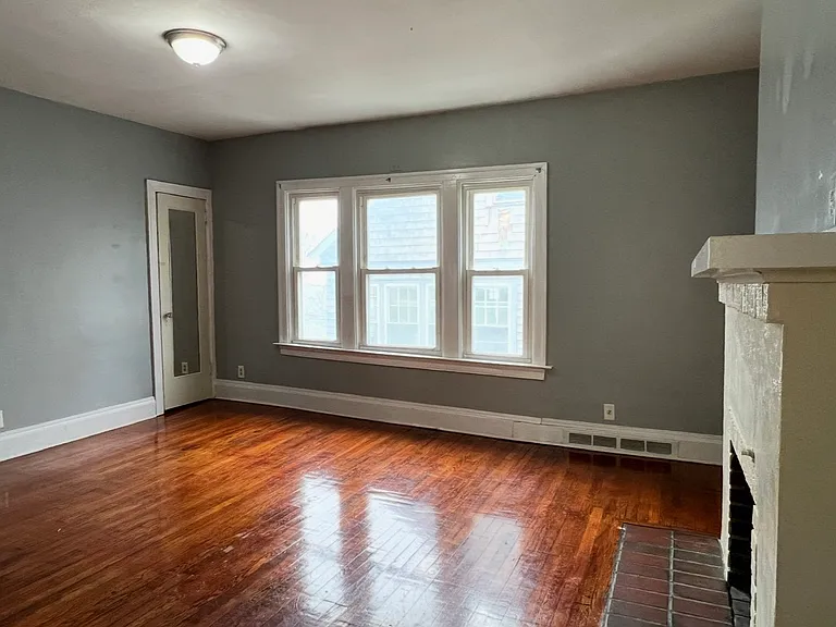 401-03 Ellis St #2 — Photo 3