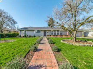 150 Rustic Pl, Eugene, OR 97401