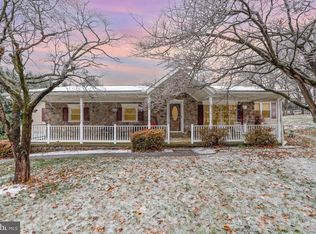 1340 Windsor Rd, Red Lion, PA 17356