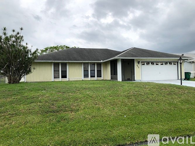 1st image of 664 SW Dalton Cir