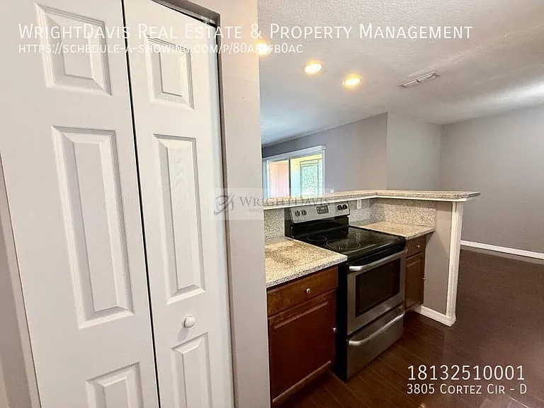 3805 Cortez Cir #D — Photo 10