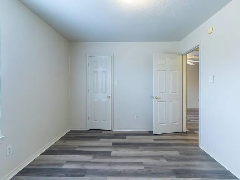 3409 Toledo Dr #D — Photo 17