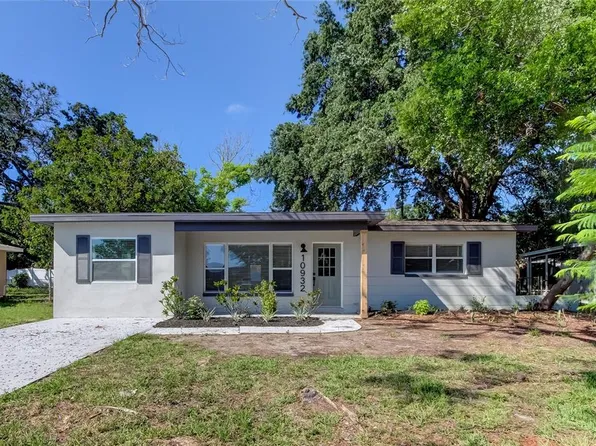 10932 Village Green Ave, Seminole, FL 33772