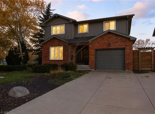 78 Ackland St, Hamilton, ON L8J1H9