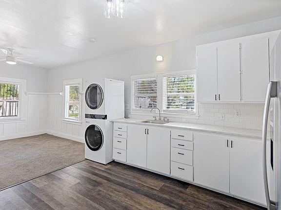 3rd image of 4030 Broadway