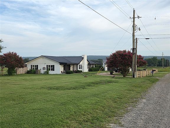 2nd image of 610 County Road 1631