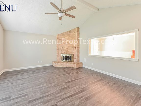 3rd image of 21035 Settlers Valley Dr