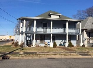 1933 Guthrie Ave, Paducah, KY 42003