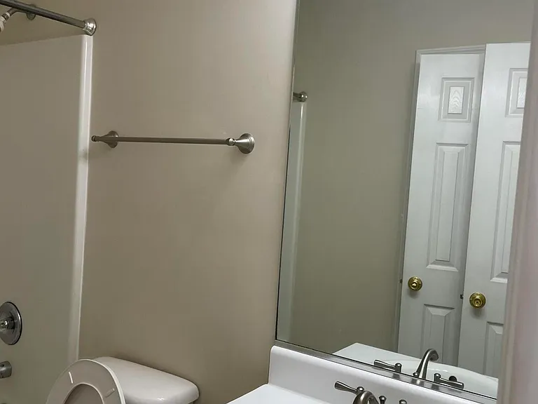 1310 Triple Tree Ln SW — Photo 7