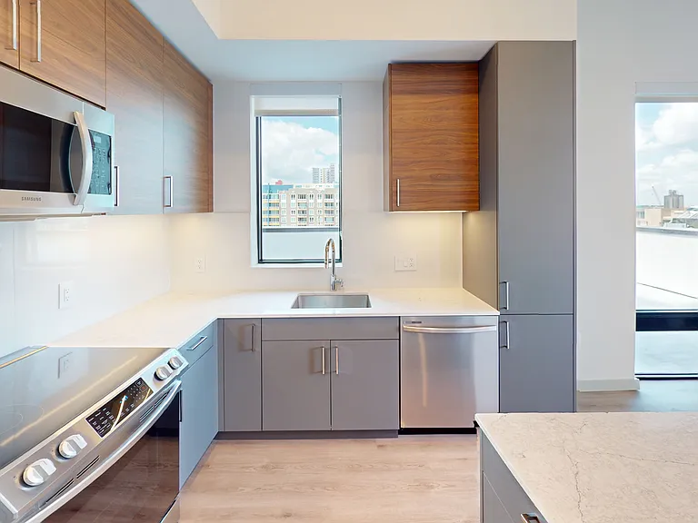 101 N Meridian — Photo 118