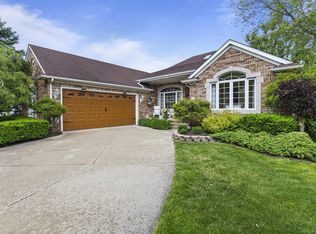 35883 Saint Clair Dr, New Baltimore, MI