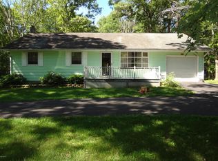 457 Oak St, Cresco, PA