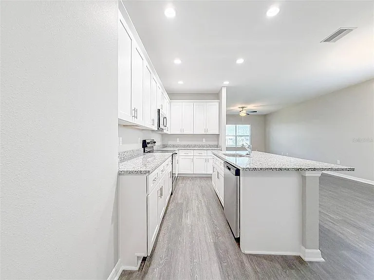 3430 Cup Dr — Photo 12
