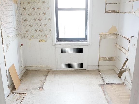 5th image of 6584 Booth St APT 2D