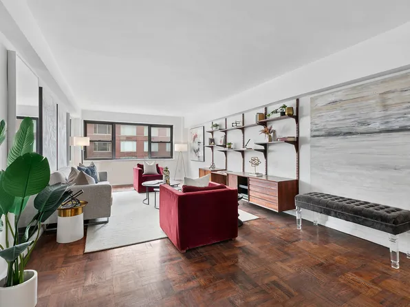 305 East 72nd Street image 2 of 8