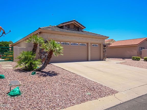 5th image of 26023 S Eastlake Dr