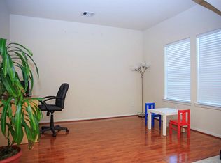 7035 Rancho Mission Dr, Houston, TX 77083