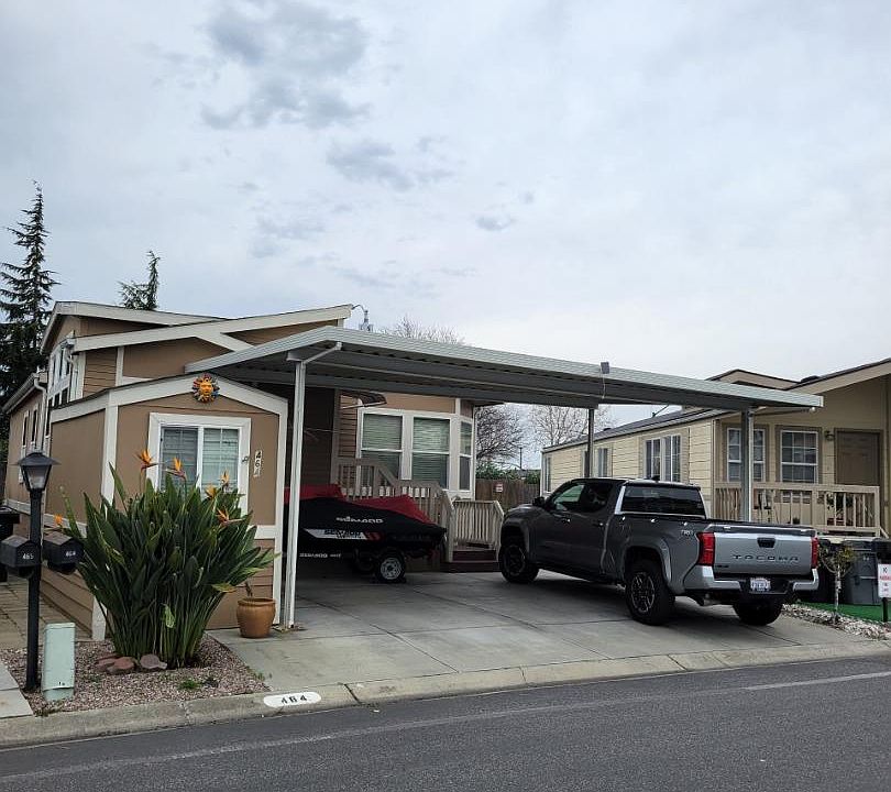 1st image of 1220 Vienna Dr Space 464