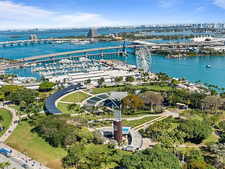 50 Biscayne Blvd #3010 — Photo 2