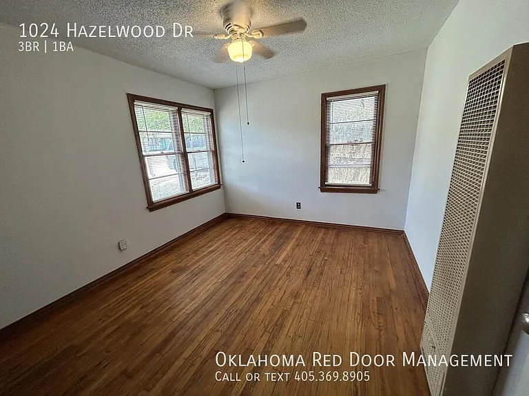 1024 Hazelwood Dr — Photo 5