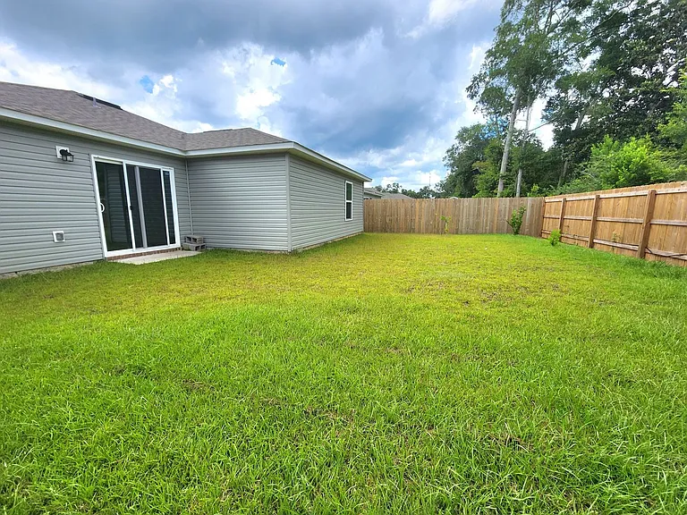 7840 Maxton Rd — Photo 17