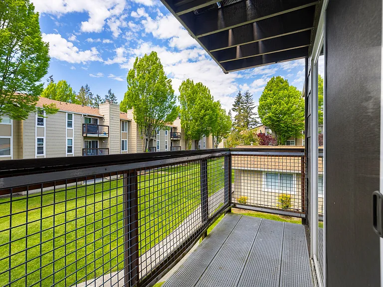 Hillcrest Estates — Photo 28