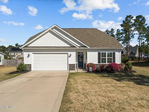 406 Summer Wind Way, Aberdeen, NC 28315