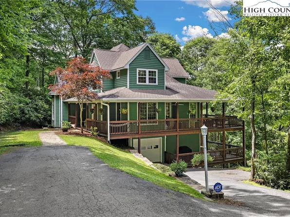 286 Deerfield Forest Parkway, Boone, NC 28607