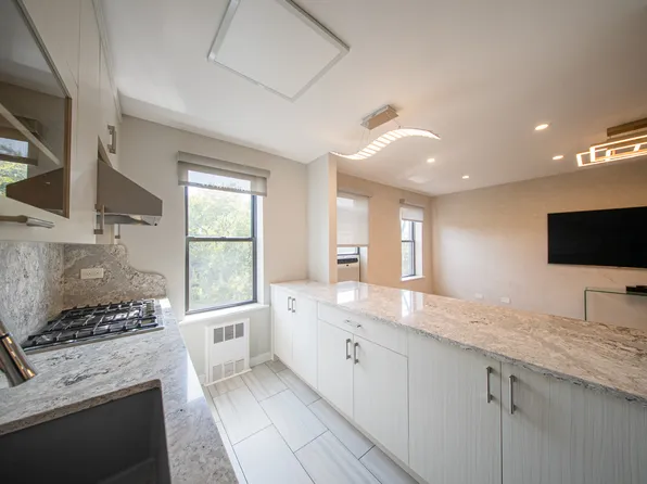 2569 West Second Street image 42 of 43