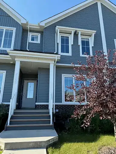3 bed, 2.5 bath, $2,300 — Photo 1