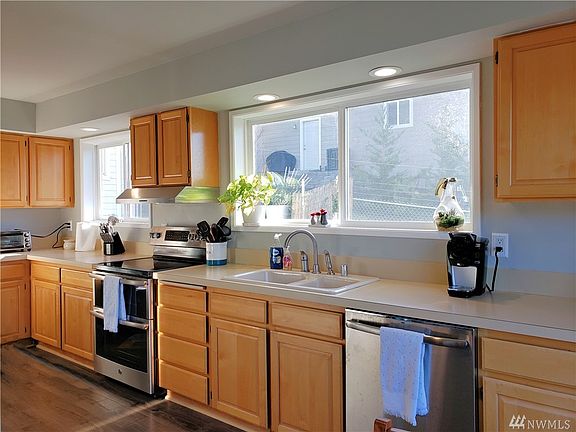 5th image of 39724 24th Avenue Ct S