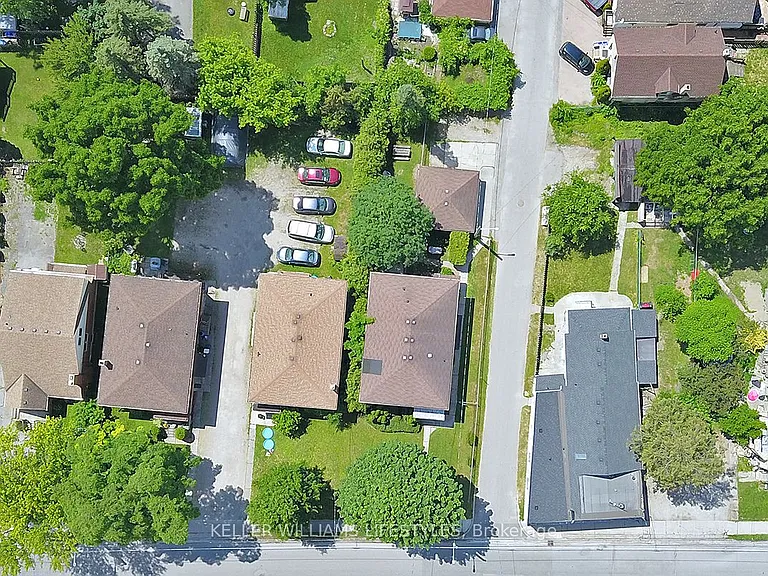 84 Wilson Ave #UPPER SE — Photo 19