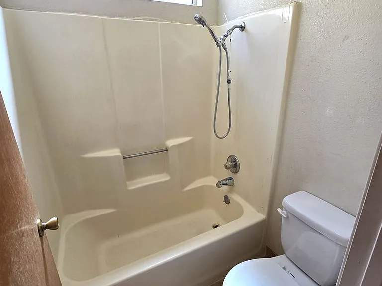 550 Black Oak Ave — Photo 12