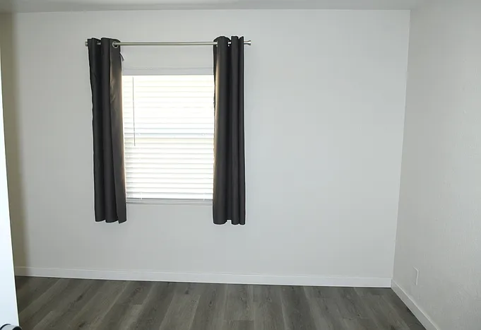1339 E Glenrosa Ave — Photo 9