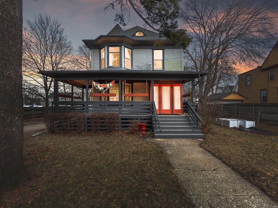 1st image of 1922 60th STREET