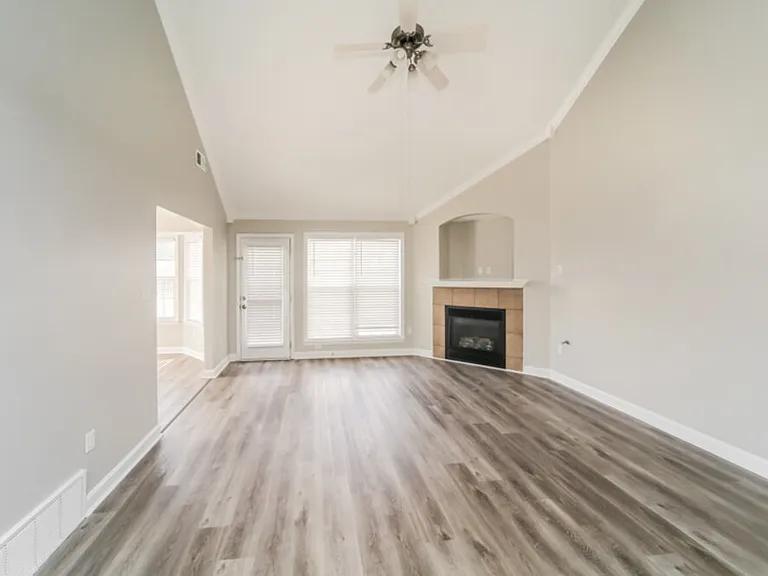6454 Coleman Rd — Photo 4