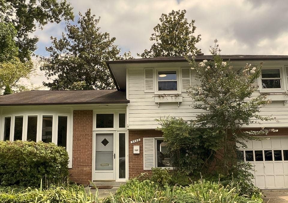 6406 Wilson Lane, Bethesda, MD 20817