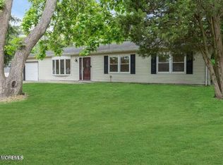 43 3rd St, Manchester, NJ 08759