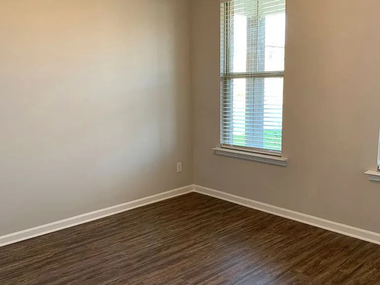 7601 Trailview Dr — Photo 19