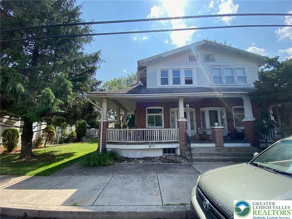 326 N 5th St, Emmaus, PA 18049