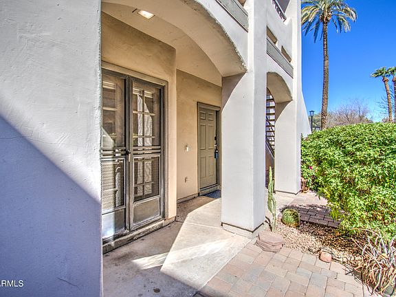5th image of 3640 N 38TH Street #104