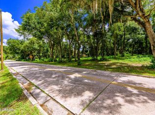 610 Lake Winnemissett Dr, Deland, FL 32724