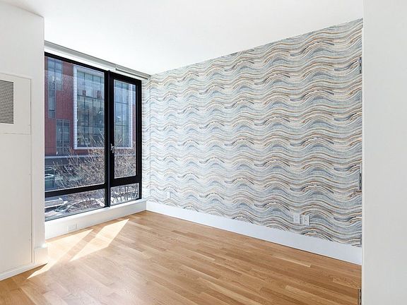 3rd image of 531 Myrtle Ave #6C