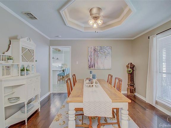 4th image of 6967 Avondale Dr