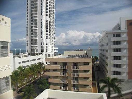 3rd image of 4122 Collins Ave APT 5A