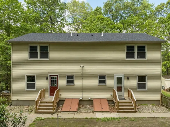 65-67 Summer St, Thorndike, MA 01079
