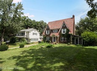 449 56th St, Des Moines, IA 50312