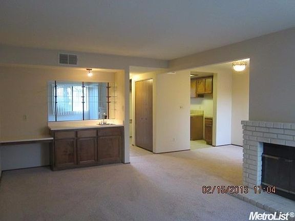 4th image of 2325 Native Oak Ln